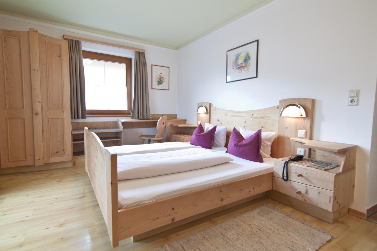Gasthof Sonne Matrei in Osttirol Ngoại thất bức ảnh